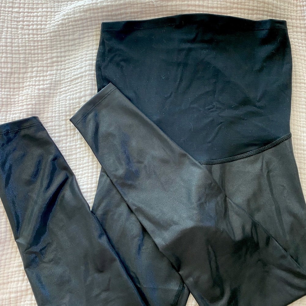 Beyond Yoga Maternity faux leather leggings